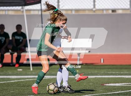Thumbnail 1 in South Hills vs. Bonita photogallery.
