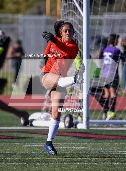 Thumbnail 3 in South Hills vs. Bonita photogallery.