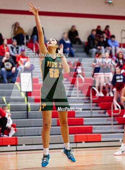 Thumbnail 1 in Pius X @ Millard South photogallery.