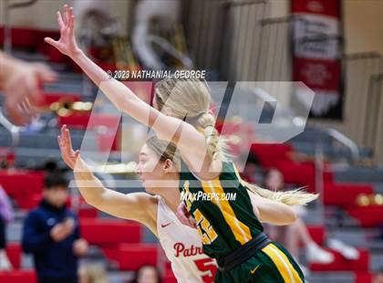Thumbnail 1 in Pius X @ Millard South photogallery.