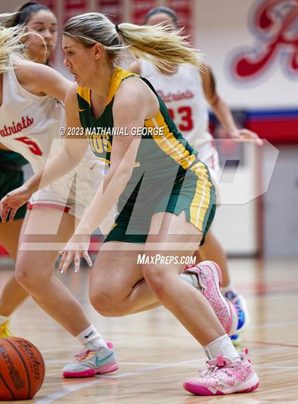 Thumbnail 2 in Pius X @ Millard South photogallery.