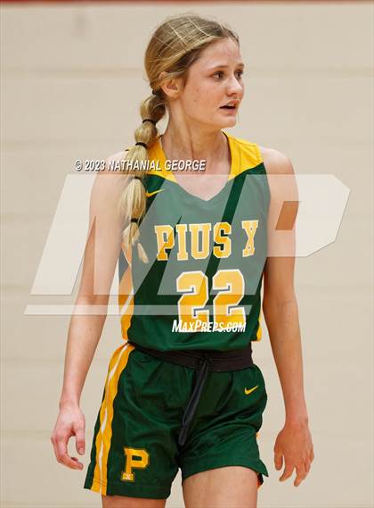 Thumbnail 1 in Pius X @ Millard South photogallery.