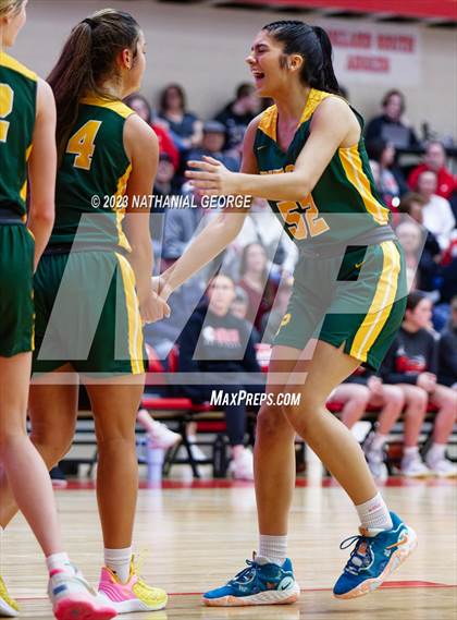 Thumbnail 2 in Pius X @ Millard South photogallery.