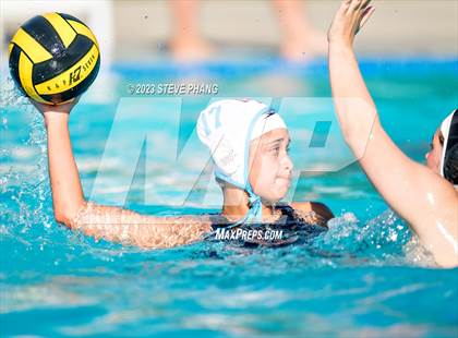 Thumbnail 1 in Mira Loma @ Laguna Creek photogallery.