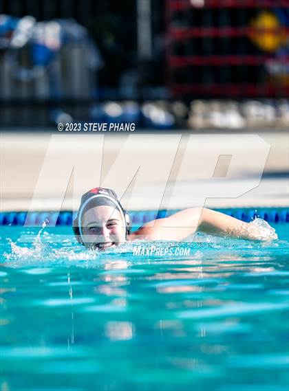 Thumbnail 1 in Mira Loma @ Laguna Creek photogallery.