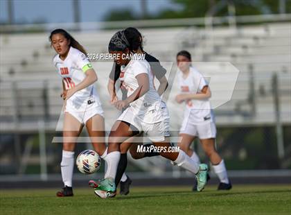 Thumbnail 3 in Tabb vs Brentsville District (VHSL Class 3 State Quarterfinal) photogallery.