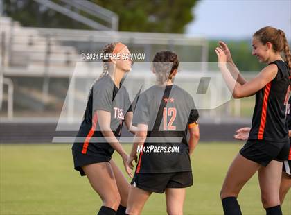 Thumbnail 1 in Tabb vs Brentsville District (VHSL Class 3 State Quarterfinal) photogallery.