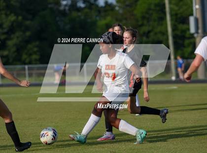 Thumbnail 1 in Tabb vs Brentsville District (VHSL Class 3 State Quarterfinal) photogallery.
