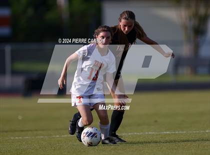 Thumbnail 3 in Tabb vs Brentsville District (VHSL Class 3 State Quarterfinal) photogallery.
