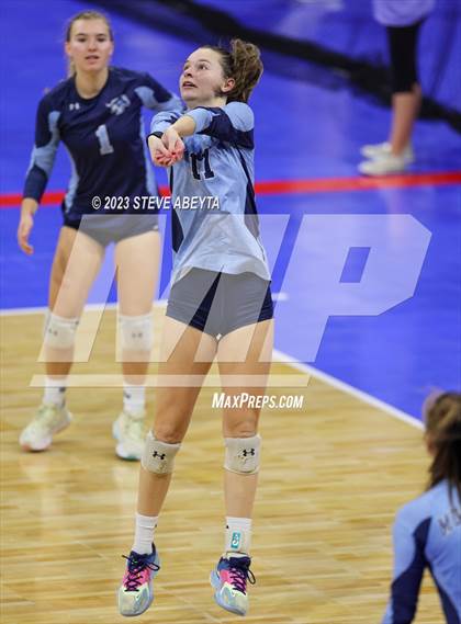 Thumbnail 3 in Legend vs. Ralston Valley (CHSAA 5A Contenders First Round) photogallery.