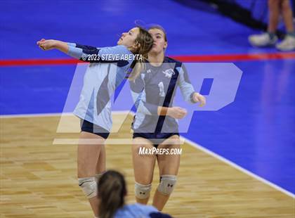 Thumbnail 1 in Legend vs. Ralston Valley (CHSAA 5A Contenders First Round) photogallery.