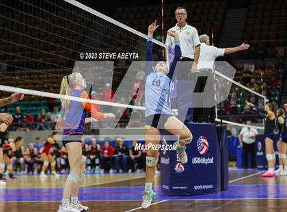 Thumbnail 3 in Legend vs. Ralston Valley (CHSAA 5A Contenders First Round) photogallery.