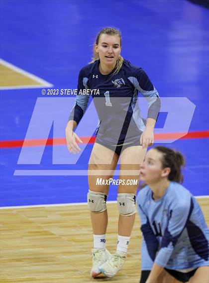 Thumbnail 1 in Legend vs. Ralston Valley (CHSAA 5A Contenders First Round) photogallery.