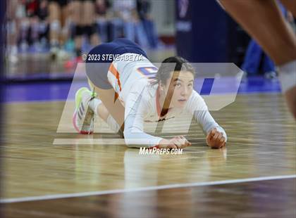 Thumbnail 2 in Legend vs. Ralston Valley (CHSAA 5A Contenders First Round) photogallery.