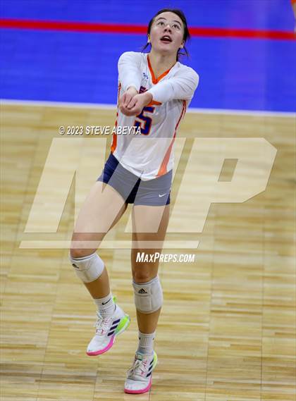 Thumbnail 1 in Legend vs. Ralston Valley (CHSAA 5A Contenders First Round) photogallery.