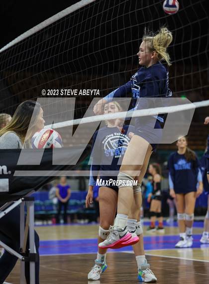 Thumbnail 3 in Legend vs. Ralston Valley (CHSAA 5A Contenders First Round) photogallery.