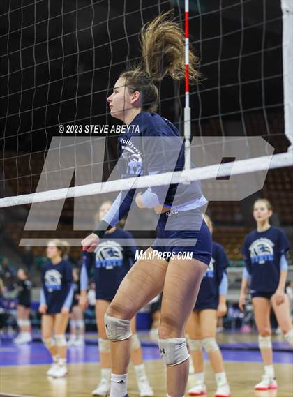 Thumbnail 2 in Legend vs. Ralston Valley (CHSAA 5A Contenders First Round) photogallery.