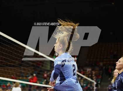 Thumbnail 1 in Legend vs. Ralston Valley (CHSAA 5A Contenders First Round) photogallery.