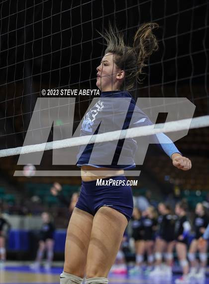 Thumbnail 3 in Legend vs. Ralston Valley (CHSAA 5A Contenders First Round) photogallery.