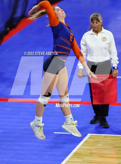 Thumbnail 3 in Legend vs. Ralston Valley (CHSAA 5A Contenders First Round) photogallery.