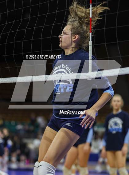 Thumbnail 1 in Legend vs. Ralston Valley (CHSAA 5A Contenders First Round) photogallery.