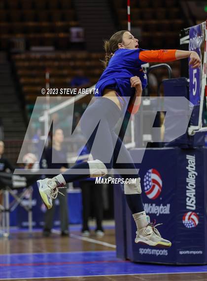 Thumbnail 1 in Legend vs. Ralston Valley (CHSAA 5A Contenders First Round) photogallery.