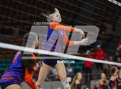 Thumbnail 3 in Legend vs. Ralston Valley (CHSAA 5A Contenders First Round) photogallery.