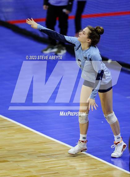 Thumbnail 2 in Legend vs. Ralston Valley (CHSAA 5A Contenders First Round) photogallery.