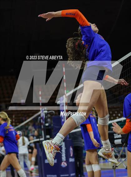 Thumbnail 1 in Legend vs. Ralston Valley (CHSAA 5A Contenders First Round) photogallery.