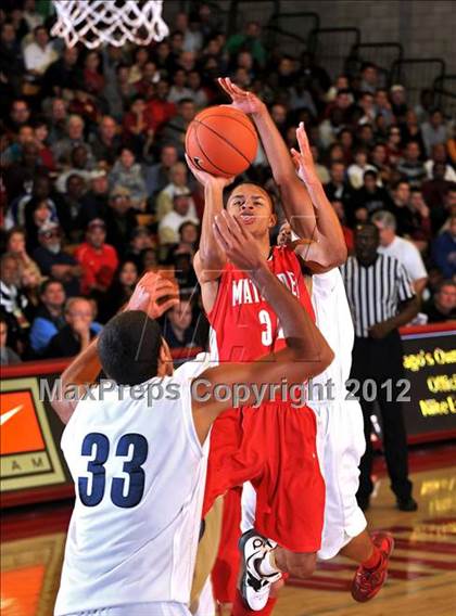 Thumbnail 1 in Lutheran @ Mater Dei (Nike Extravaganza) photogallery.