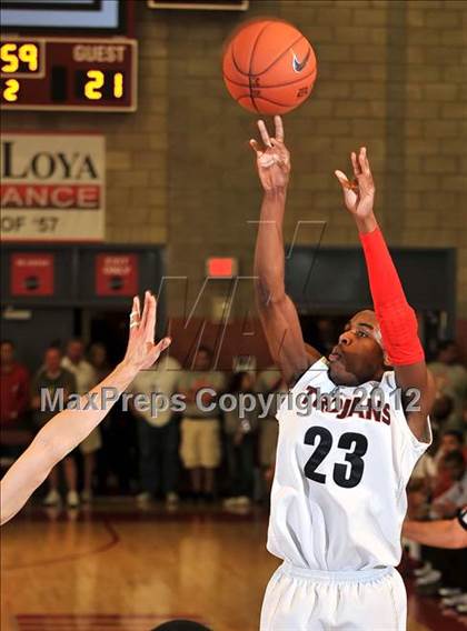 Thumbnail 2 in Lutheran @ Mater Dei (Nike Extravaganza) photogallery.