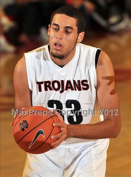 Thumbnail 3 in Lutheran @ Mater Dei (Nike Extravaganza) photogallery.