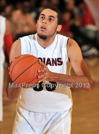 Thumbnail 3 in Lutheran @ Mater Dei (Nike Extravaganza) photogallery.