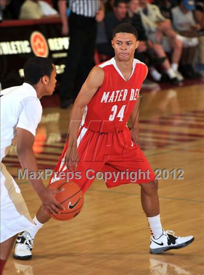 Thumbnail 3 in Lutheran @ Mater Dei (Nike Extravaganza) photogallery.