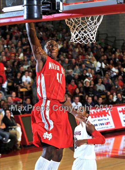 Thumbnail 1 in Lutheran @ Mater Dei (Nike Extravaganza) photogallery.