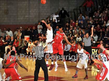 Thumbnail 1 in Lutheran @ Mater Dei (Nike Extravaganza) photogallery.