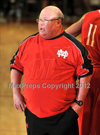 Thumbnail 3 in Lutheran @ Mater Dei (Nike Extravaganza) photogallery.