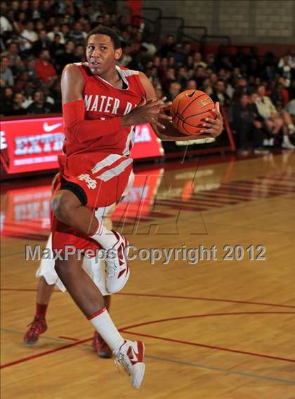 Thumbnail 3 in Lutheran @ Mater Dei (Nike Extravaganza) photogallery.