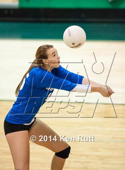 Thumbnail 3 in Bosque vs Cibola (Moriarty Invitaional Tournament) photogallery.