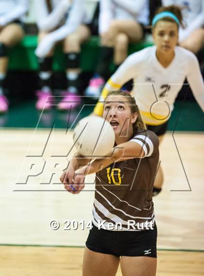 Thumbnail 2 in Bosque vs Cibola (Moriarty Invitaional Tournament) photogallery.