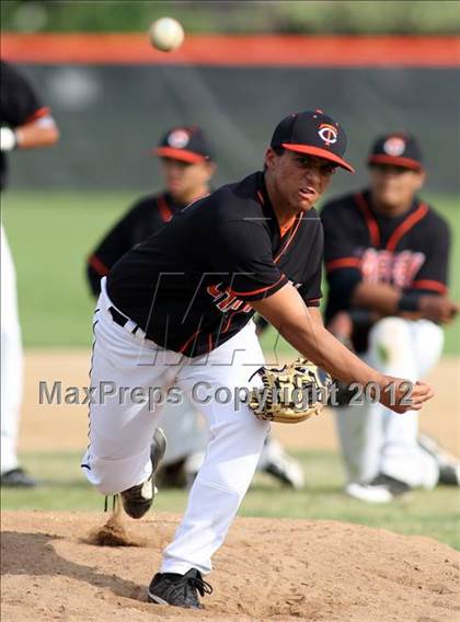 Thumbnail 1 in Don Lugo @ Chaffey photogallery.