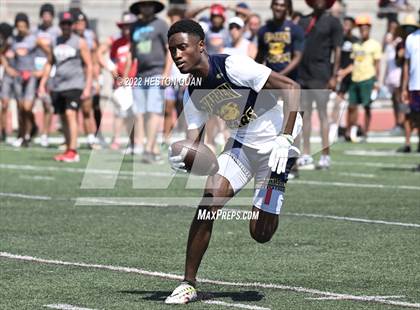 Thumbnail 1 in Mission Viejo vs. Warren (South County Tournament) photogallery.