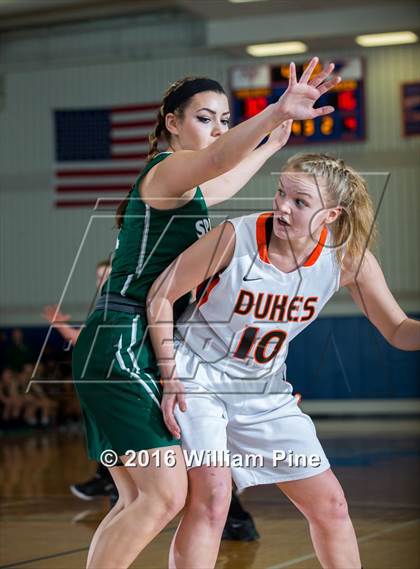 Thumbnail 2 in Spackenkill vs. Marlboro Central (Section 9 Class B Final) photogallery.