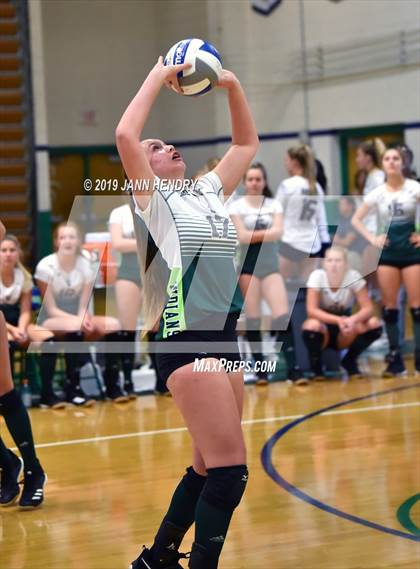 Thumbnail 2 in Venice vs. Long Beach Poly (Durango Fall Classic) photogallery.