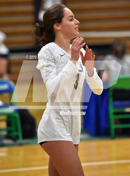Thumbnail 3 in Venice vs. Long Beach Poly (Durango Fall Classic) photogallery.