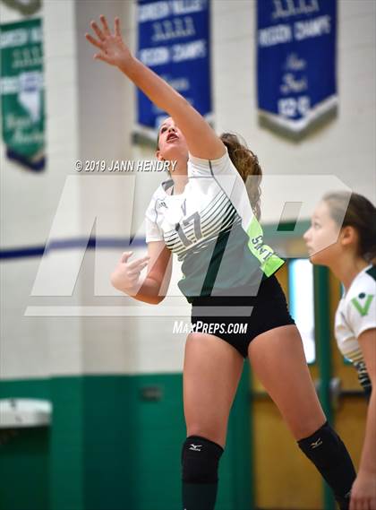 Thumbnail 3 in Venice vs. Long Beach Poly (Durango Fall Classic) photogallery.