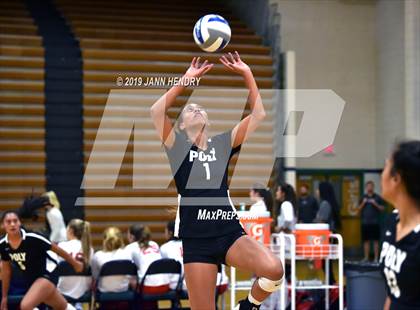Thumbnail 1 in Venice vs. Long Beach Poly (Durango Fall Classic) photogallery.