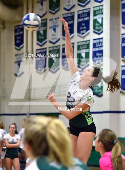 Thumbnail 3 in Venice vs. Long Beach Poly (Durango Fall Classic) photogallery.