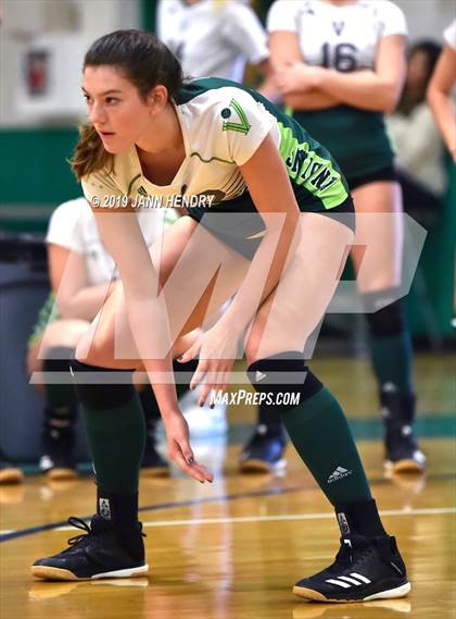 Thumbnail 3 in Venice vs. Long Beach Poly (Durango Fall Classic) photogallery.