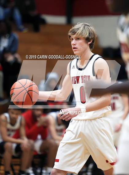 Thumbnail 2 in Jones Senior @ New Bern photogallery.